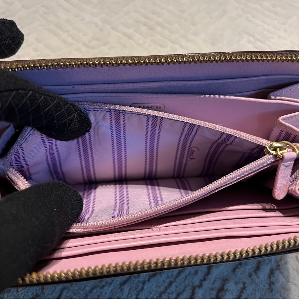 Coach Enamel Long Wallet - Picture 6 of 13